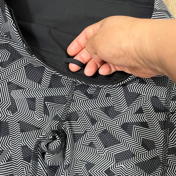 Lululemon Pace Rival High-Rise Crop 22" Labyrinth Black Light Cast / Black Sz 6 - Picture 11 of 12